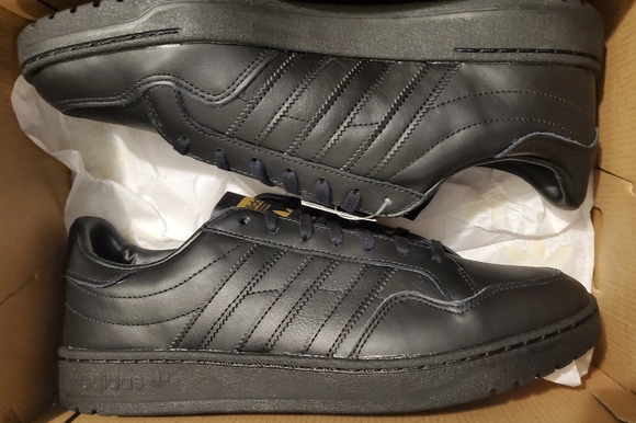 Adidas Team Court - Picture 3 of 4